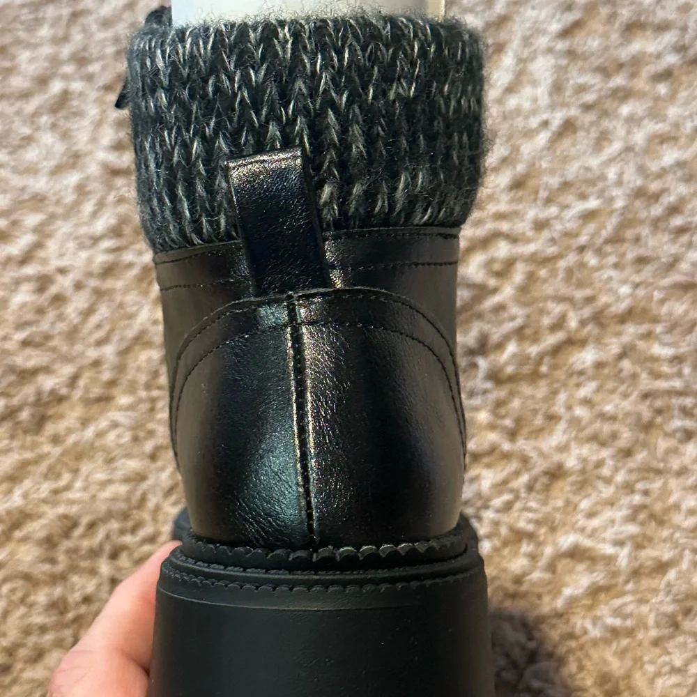 Dolce Vita Kamilla Girls Black boots Size 2 NIB MSRP $60